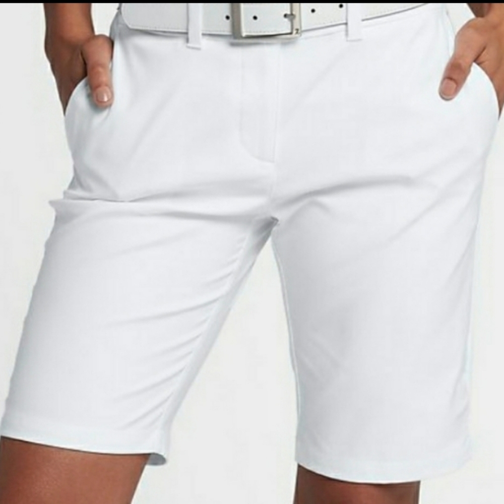 Womens Nike Golf Shorts Size 10